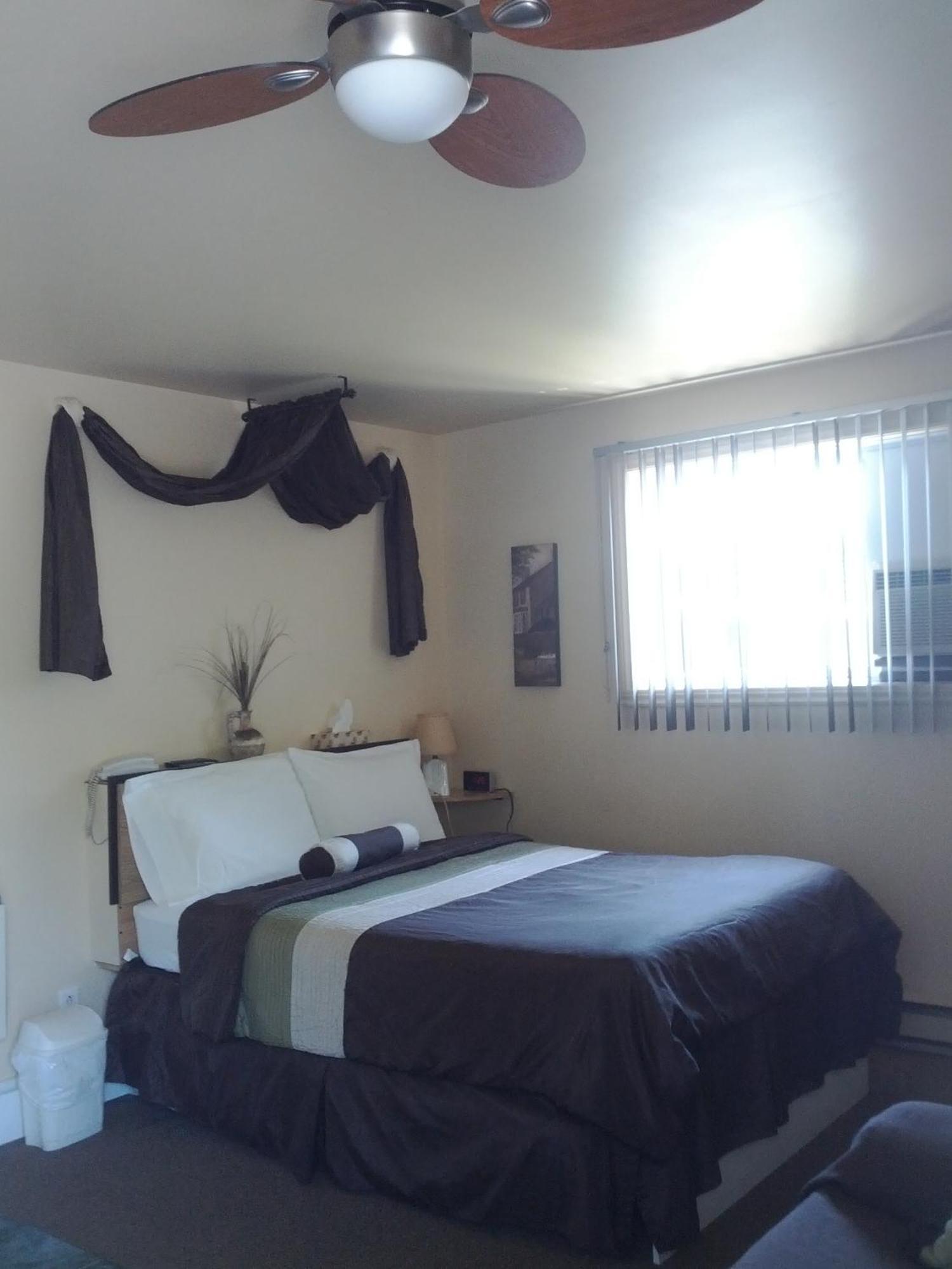 Motel Montgolfière JP Saint-Jean-sur-Richelieu Extérieur photo